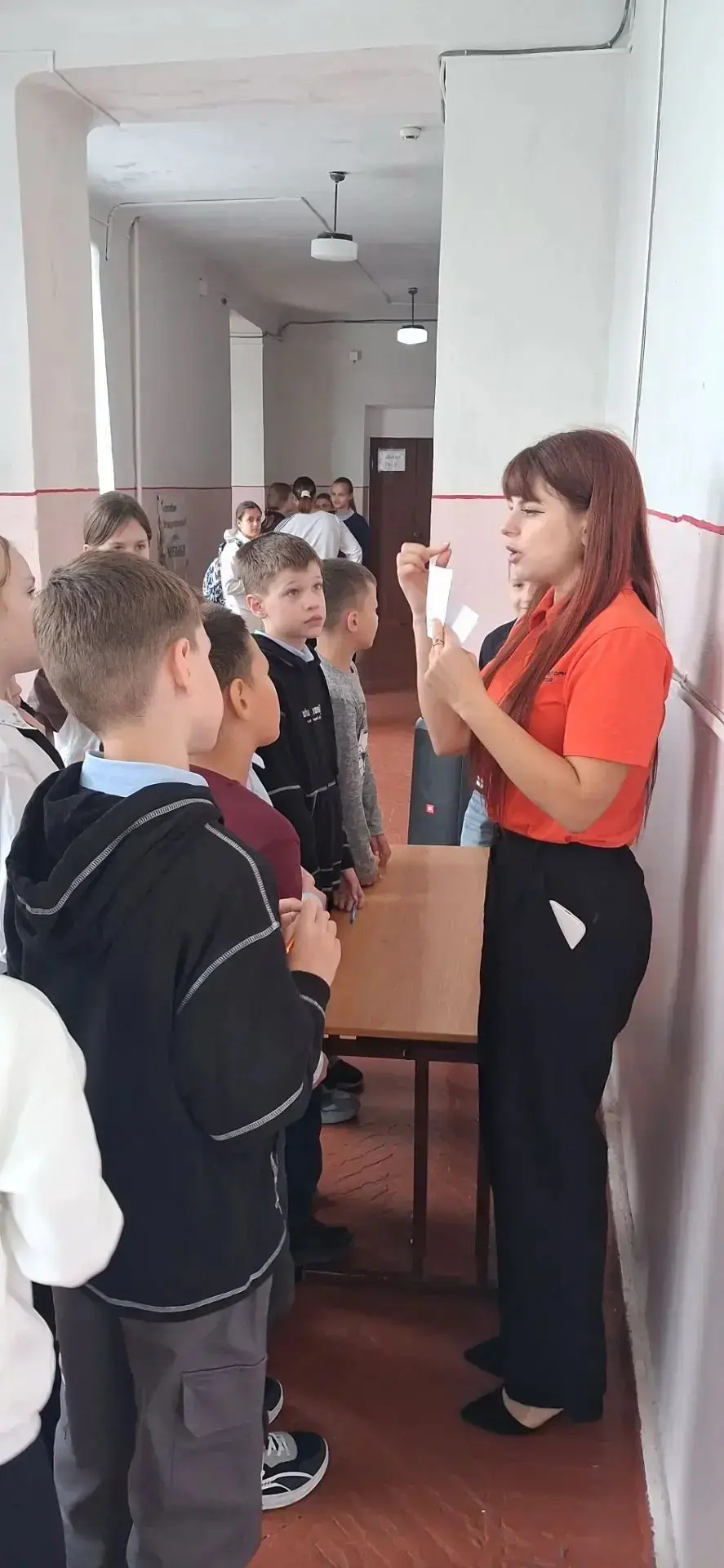 В Международный день музыки в школе № 28 прошла яркая акция «Мелодия перемены»! 🎶