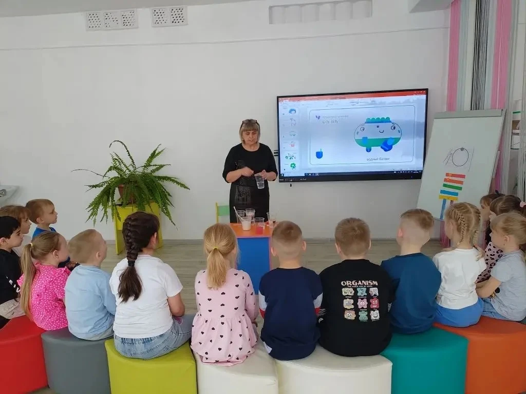 МБОУ ЦО "Интеллект" мо Спасск-Дальний Педагог: Свириденко Елена Алексеевна   🍎 Миссия выполнима: Опе