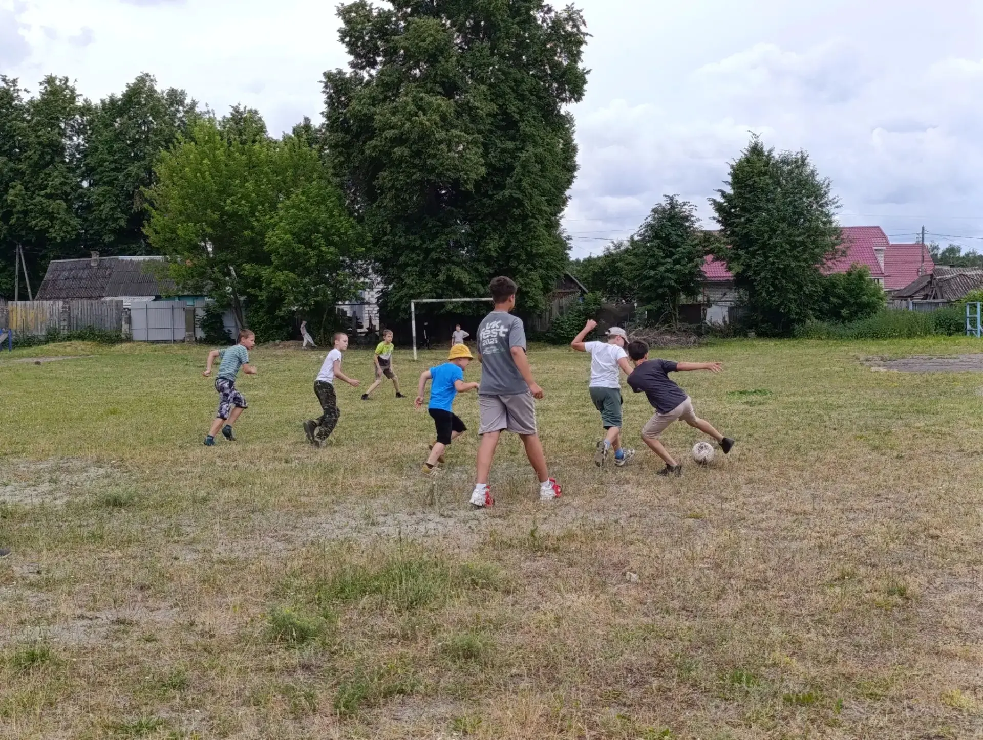 Спортивные игры в отрядах "Одуванчик" и "Первые" 💪💪💪 ⚽
#Школа30Брянск
#Спортивныеканикулы