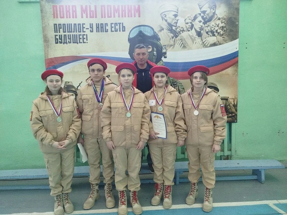 🌟19 февраля обучающиеся МБОУ Исуповской СШ приняли участие в военно-спортивных соревно...