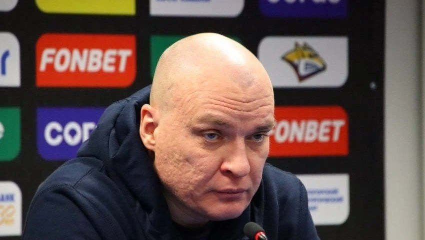 Директор «Металлурга» опроверг информацию о поиске замены Андрею Разину.