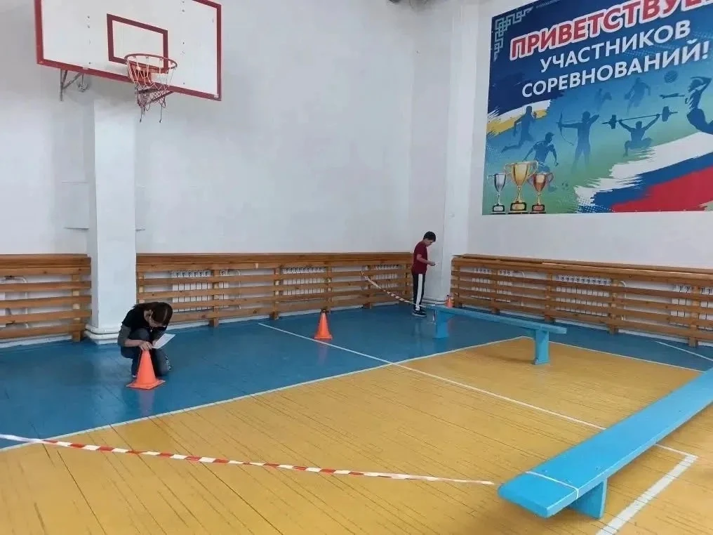🏃‍♀️‍➡️ Лабиринт пройден!

📢 В Курумканской СОШ№1 им. Р.Р Будаева прошли соревнования по спортивно