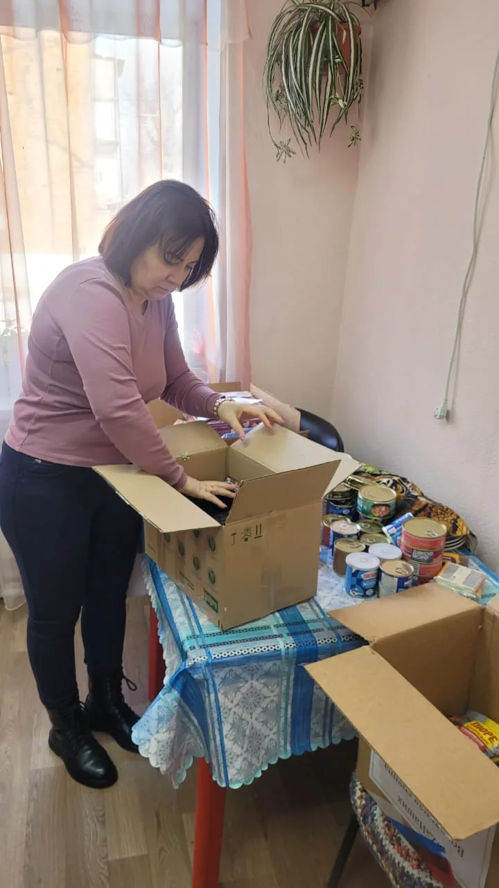 Доброй традицией в МБУК МСП «Мокробатайский СДК» стали акции «Посылка солдату». В рамка...