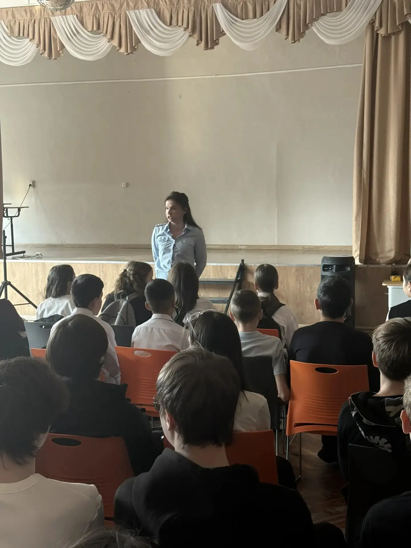 🛡️ Безопасность на первом месте! 🛡️  Дорогие ученики и родители! 👨‍👩‍👧‍👦  Накануне весенних каникул 
