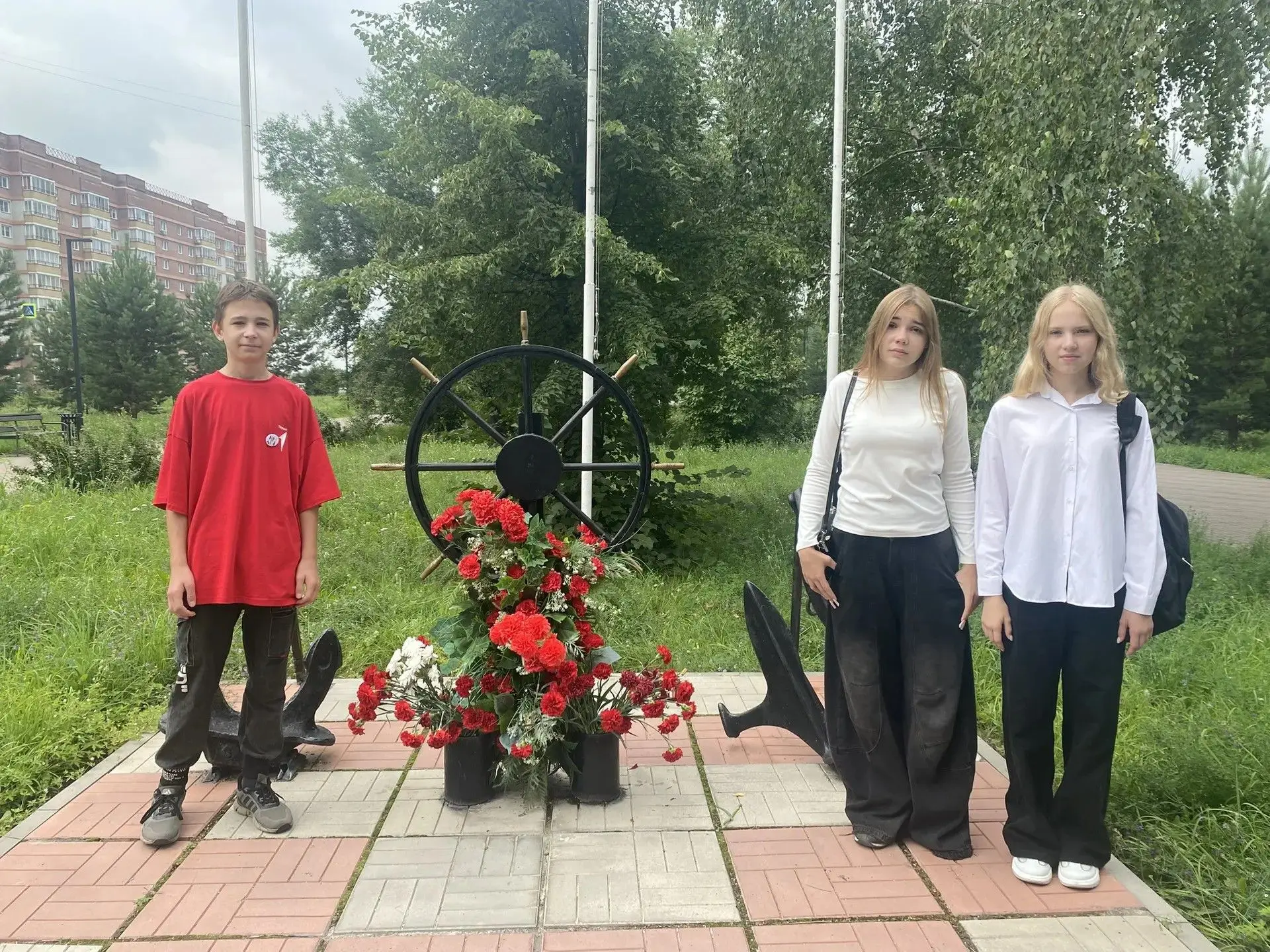 Гордость за наших ребят! Как школьники нашей школы вместе с советником директора по вос...