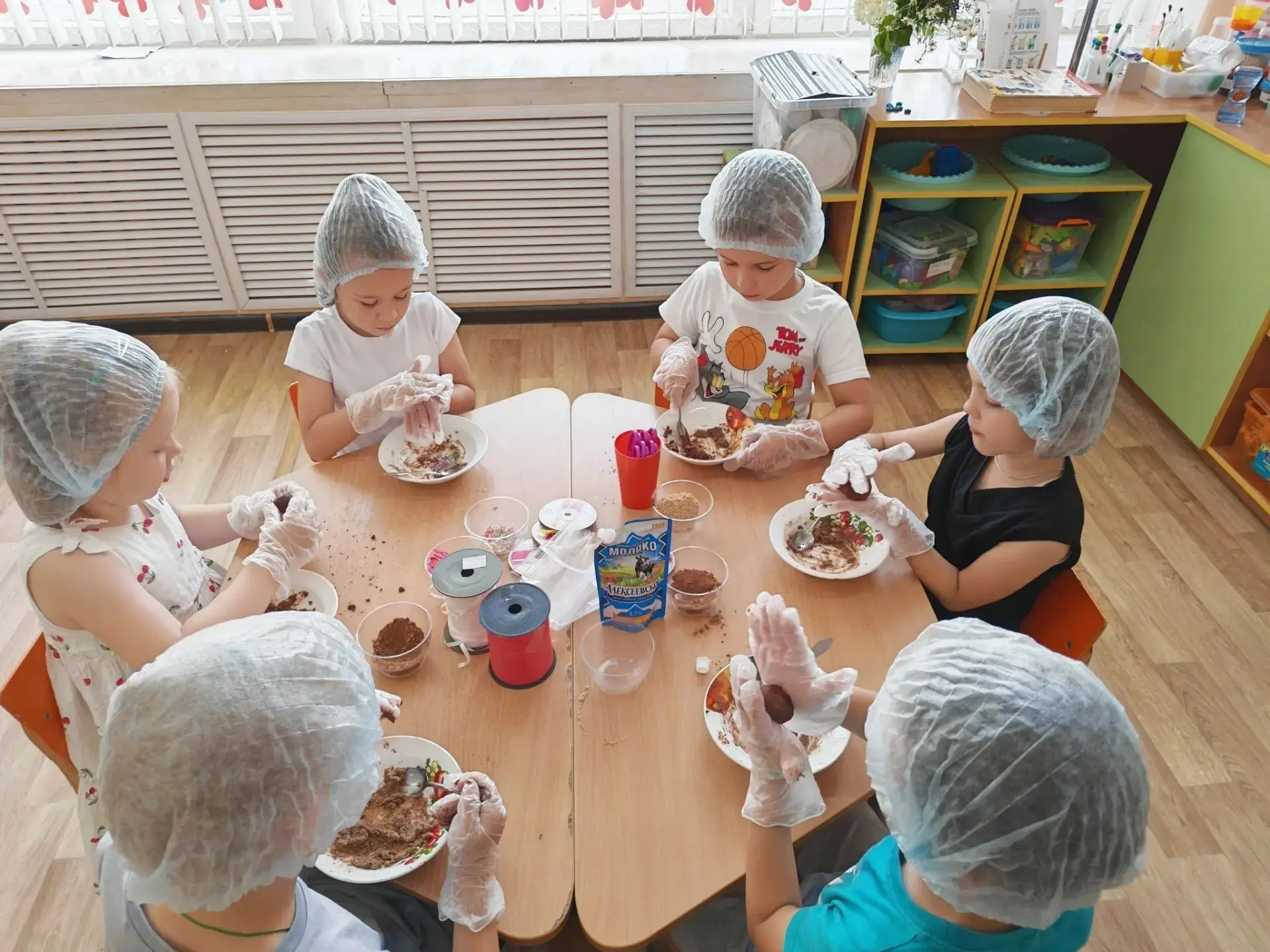 🍫 Шоколадный Бум в «Солнечных Лучиках»! Или как мы стали настоящими шоколатье! 😋

Привет, друзья! 