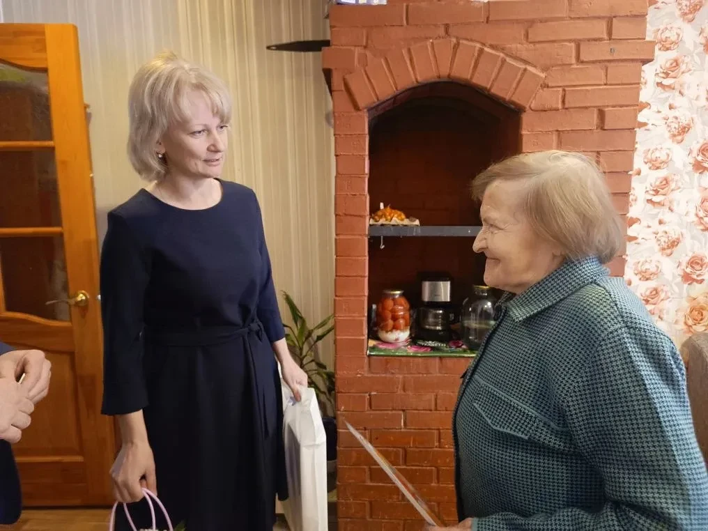 Сегодня в д. Баранникова особенный день — свой 90‑летний юбилей отмечает удивительная ж...