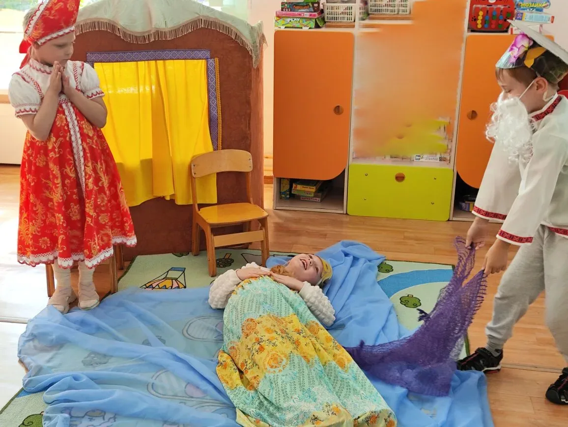 В честь дня рождения великого русского поэта Александра Сергеевича Пушкина, в подготовительной групп