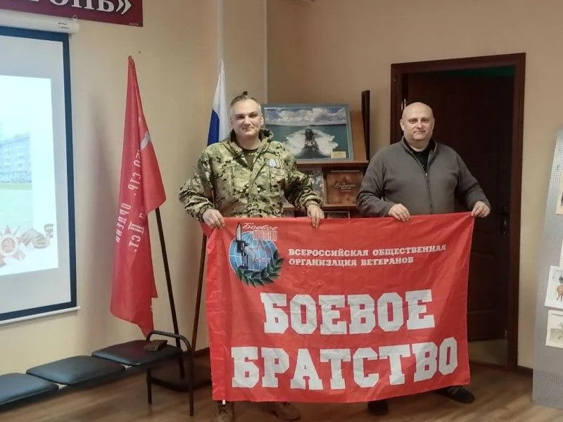 По моей информации, в результате вчерашнего взрыва авто в Новомосковске погиб ветеран В...