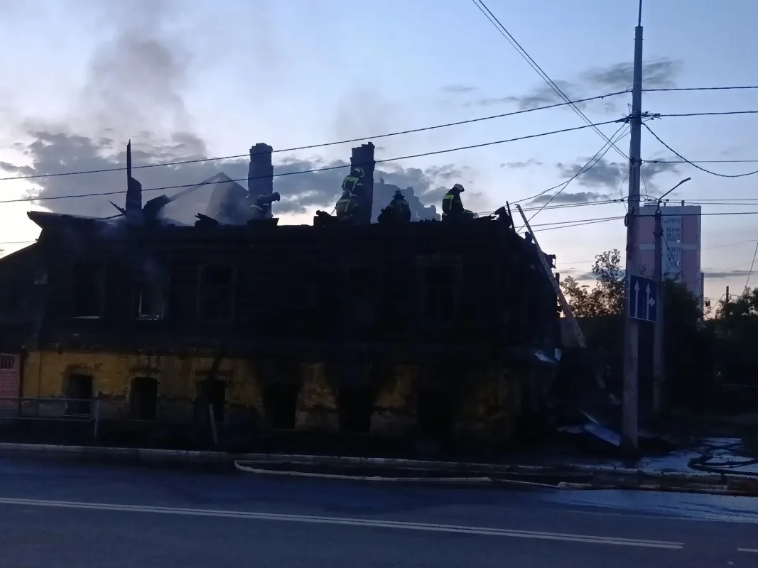 В ОРЕНБУРГЕ ПОЖАРНЫЕ ЛОКАЛИЗОВАЛИ КРУПНОЕ ВОЗГОРАНИЕ В ЗАБРОШЕННОМ ДОМЕ


В Оренбурге на улице Рыбак