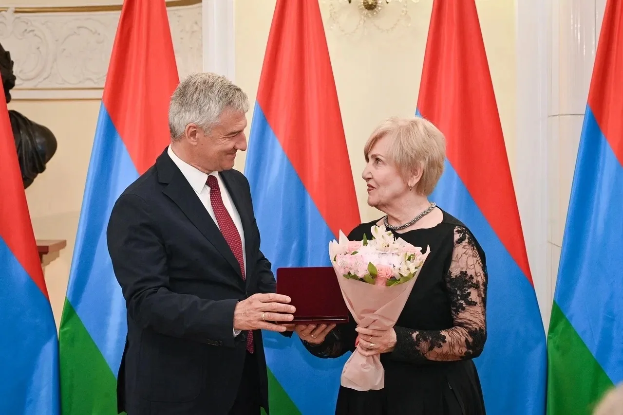 🌟Высокие государственные награды 
— заслуженное признание профессионального мастерства и многолетне