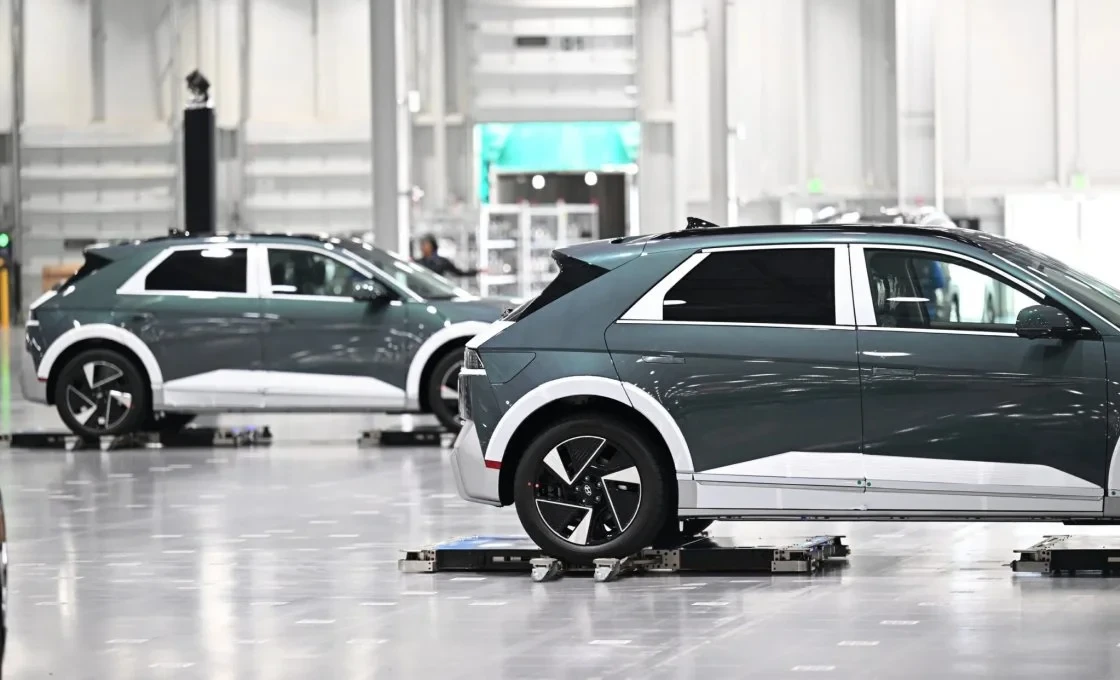 🚗 Hyundai придумала роботов, которые будут парковать машины вместо водителей