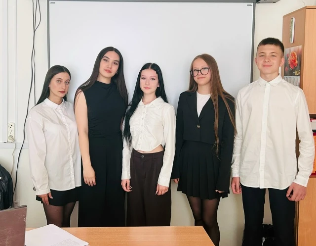 29 мая у выпускников отделения хореографического конкурса выдался важный день. Позади —...