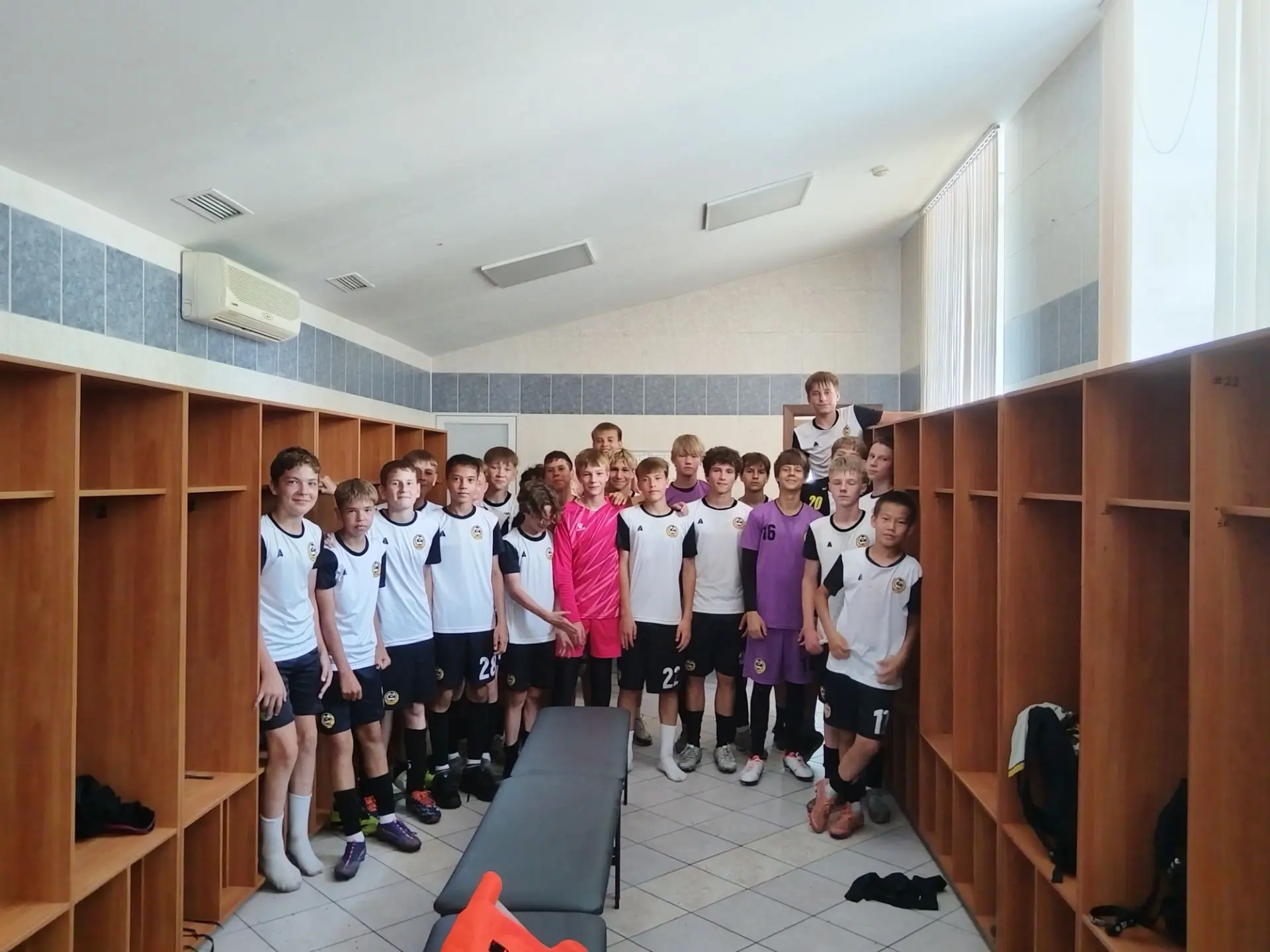 🏆 Завершили соревнования победой и движемся в полуфинал 💪 

Сегодня, 17 июня, в г. Кемерово заверш