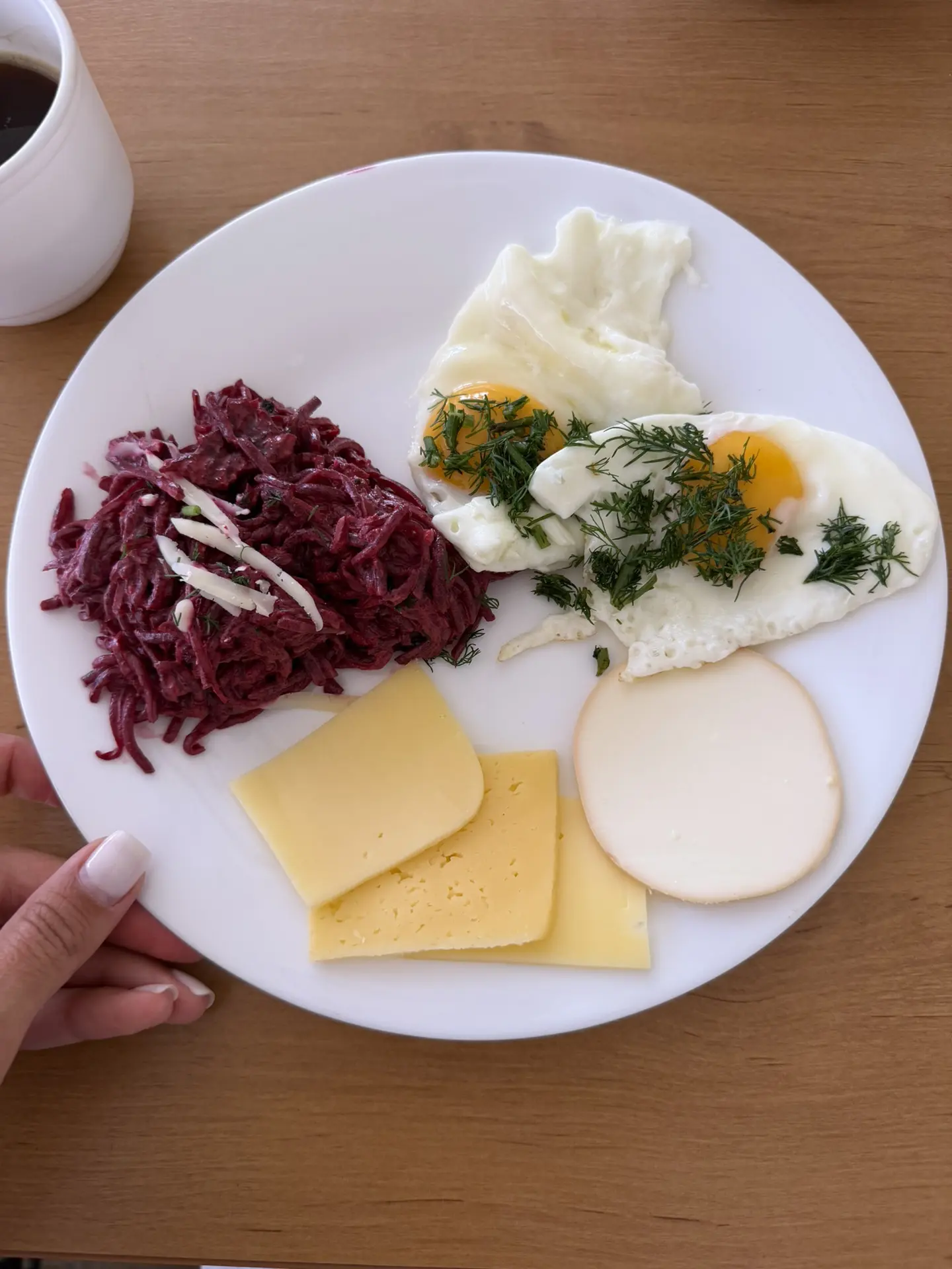Всем доброе утро и прекрасных выходных! ☀️ Мы пришли на завтрак в отель «Золотые дюны»!...