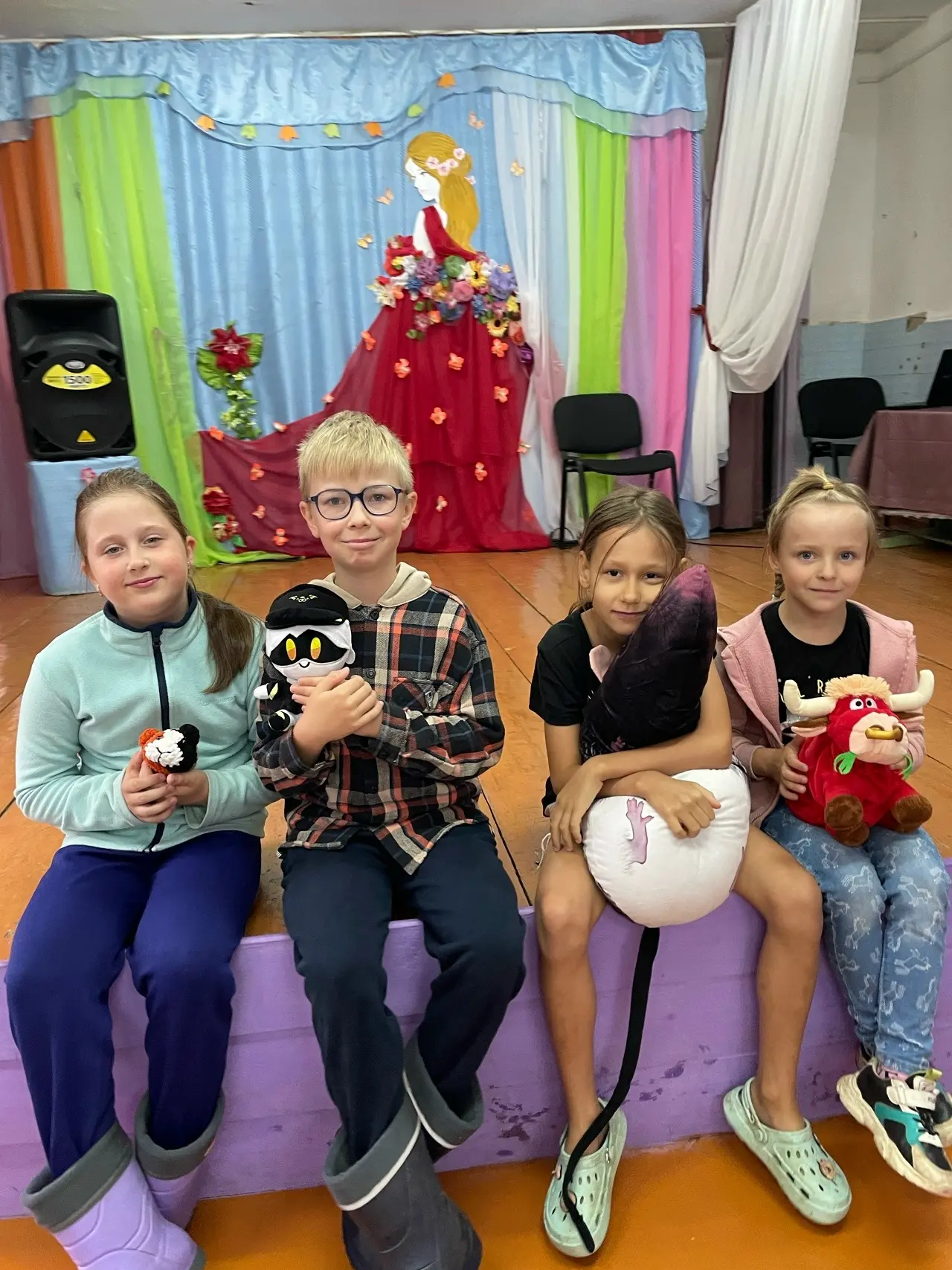 «День любимых игрушек!» . В Кобрском Доме культуры для детей прошло веселое и интересно...