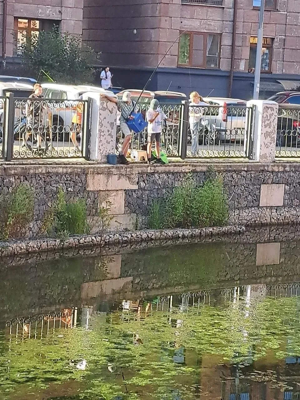 🐠В ЖК «Город Набережных» рыбаки открыли сезон удачных уловов