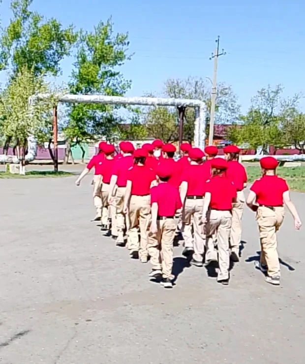 Это замечательный результат! Чёткость строевой подготовки и слаженность действий — главные критерии 