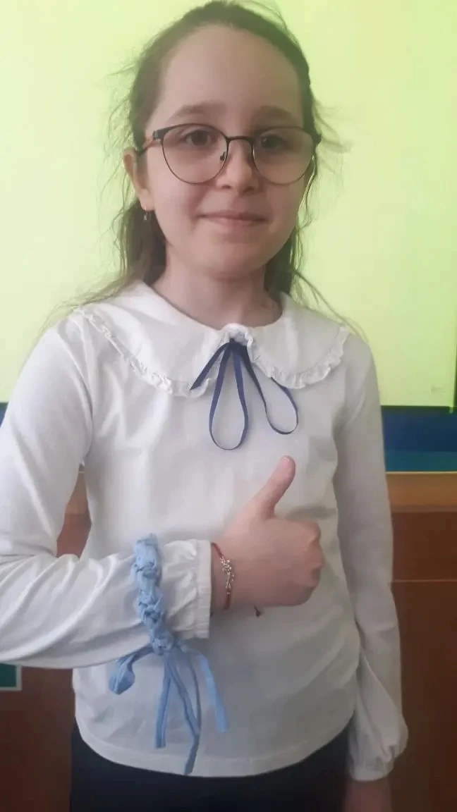 🇨🇳✨ Волшебство китайского узла в 4 «Д» классе!  Сегодня в рамках Недели китайской культуры и образов