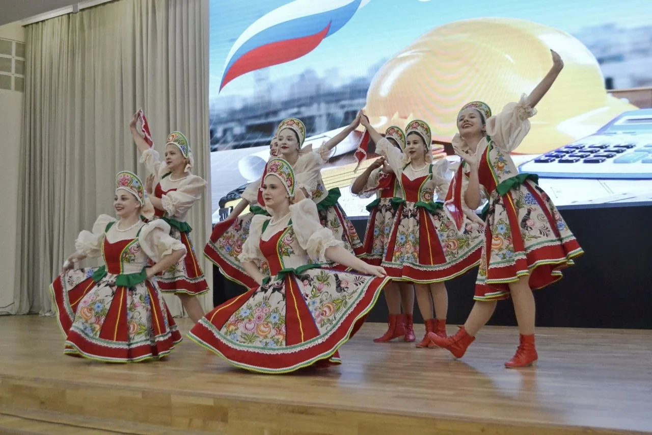 🎉 В преддверии Дня строителя чествовали представителей этой благородной и важной профе...