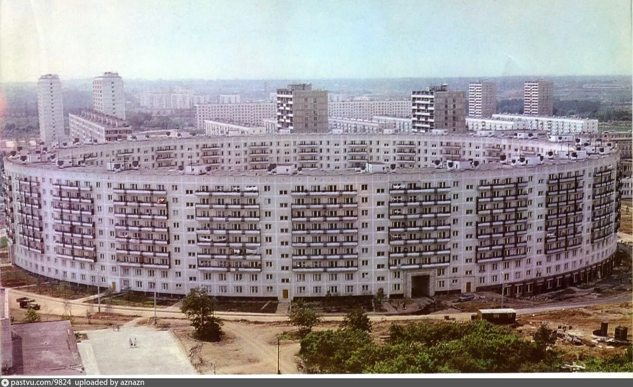 Матвеевское, круглый дом
