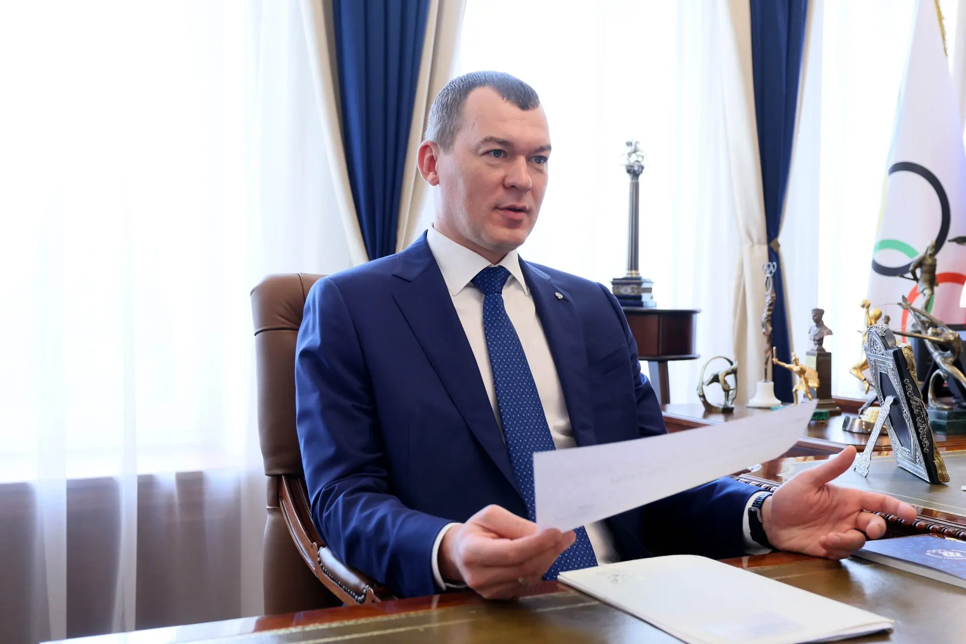 Сегодня также президент Союза конькобежцев России Николай Гуляев рассказал о его работе на междунаро