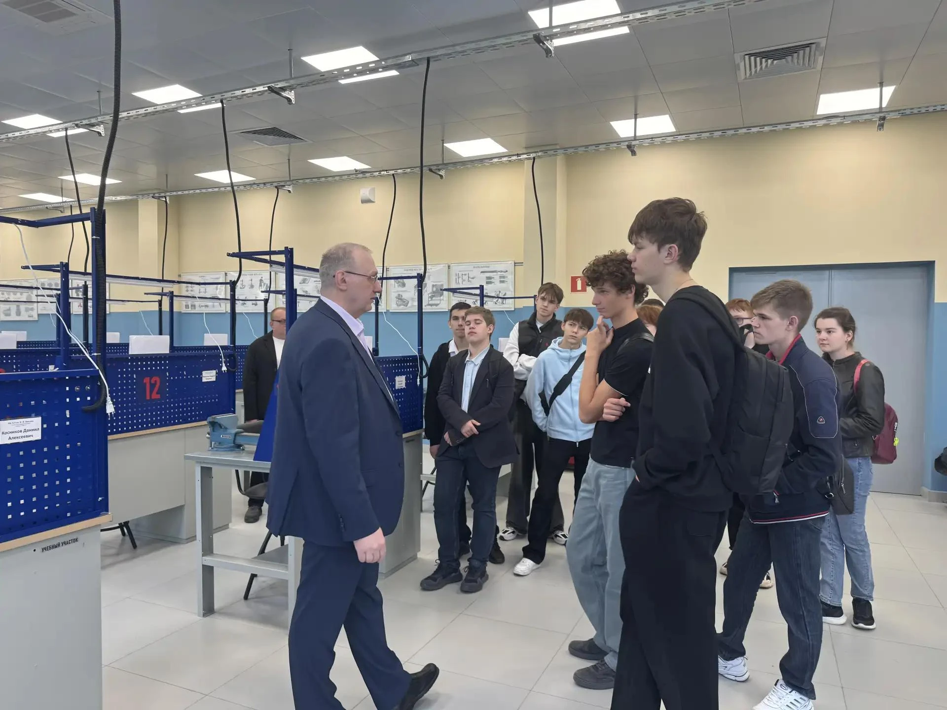 🏭 Студенты МГОК познакомились с современным производством!