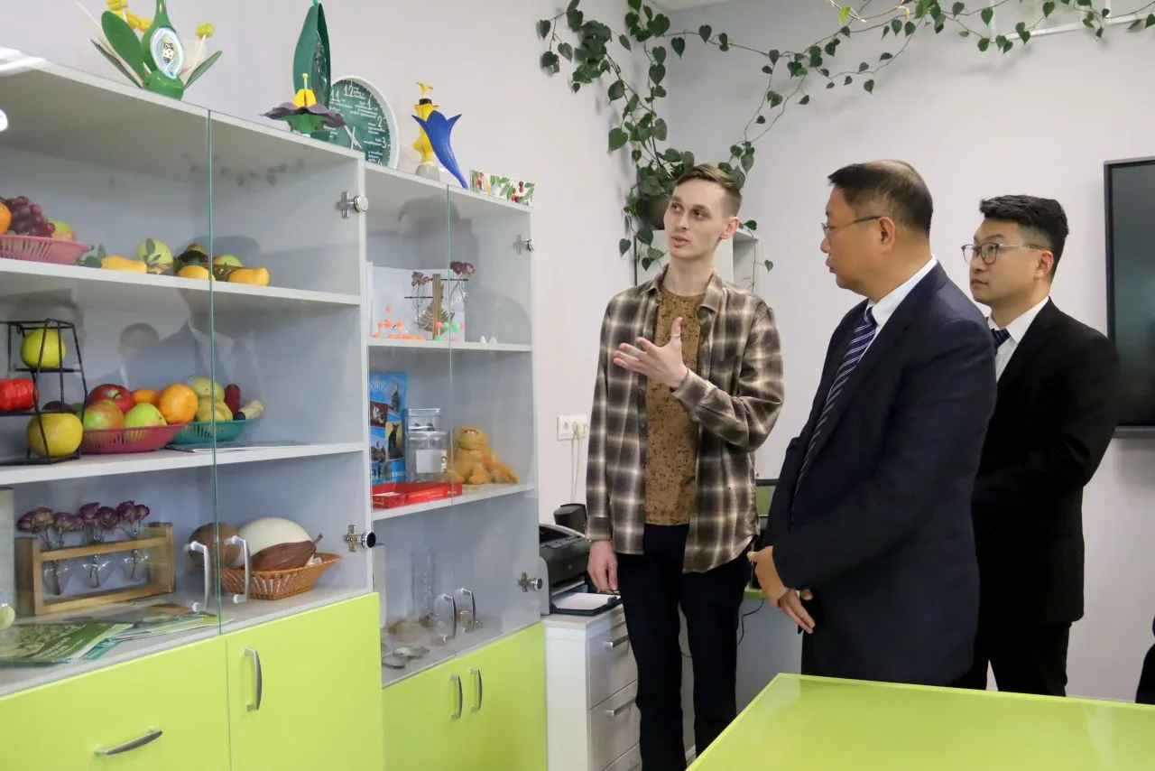 Коломна – Пекин: курс на дружбу и образование 🇷🇺🇨🇳  Сегодня ректор ГСГУ Жанна Константиновна Леонова