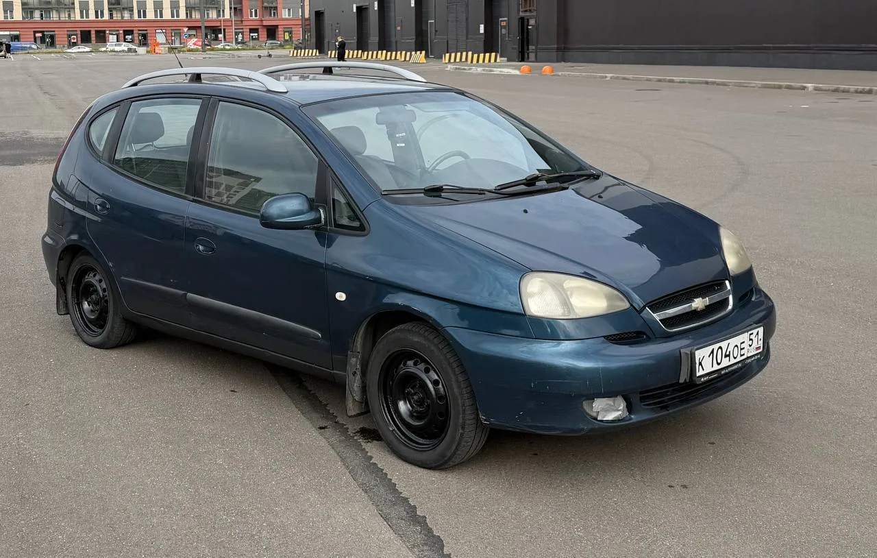 Продаю Chevrolet Rezzo 2008 года. 1.6 бензин, 90 л.с., универсал, тёмно-синий.