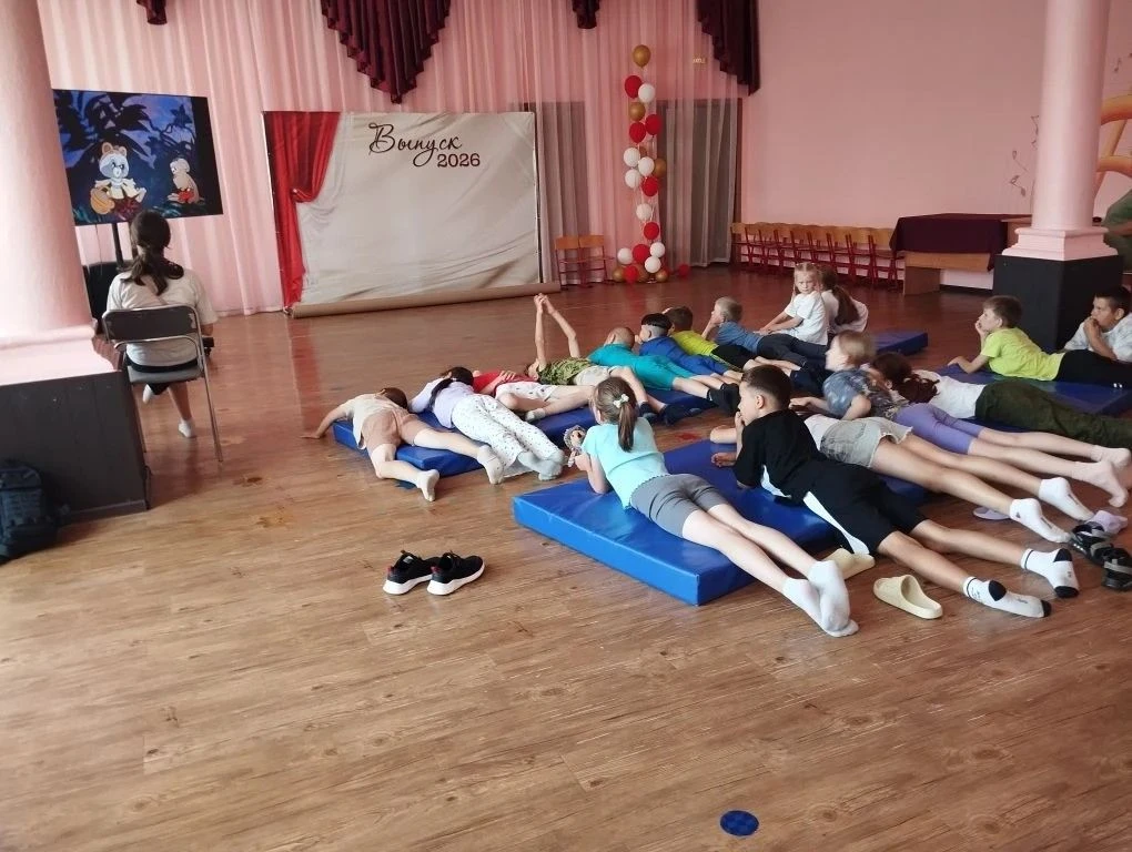 🎉 День в пришкольном лагере — 2 июля! 🎉У ребят получился невероятно насыщенный и яркий день! 🤩🌳 