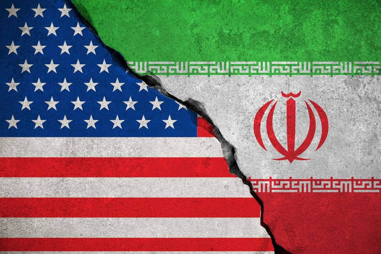 Иран выдвинул США семь условий для открытия Ормузского пролива, передает агентство Tasnim.