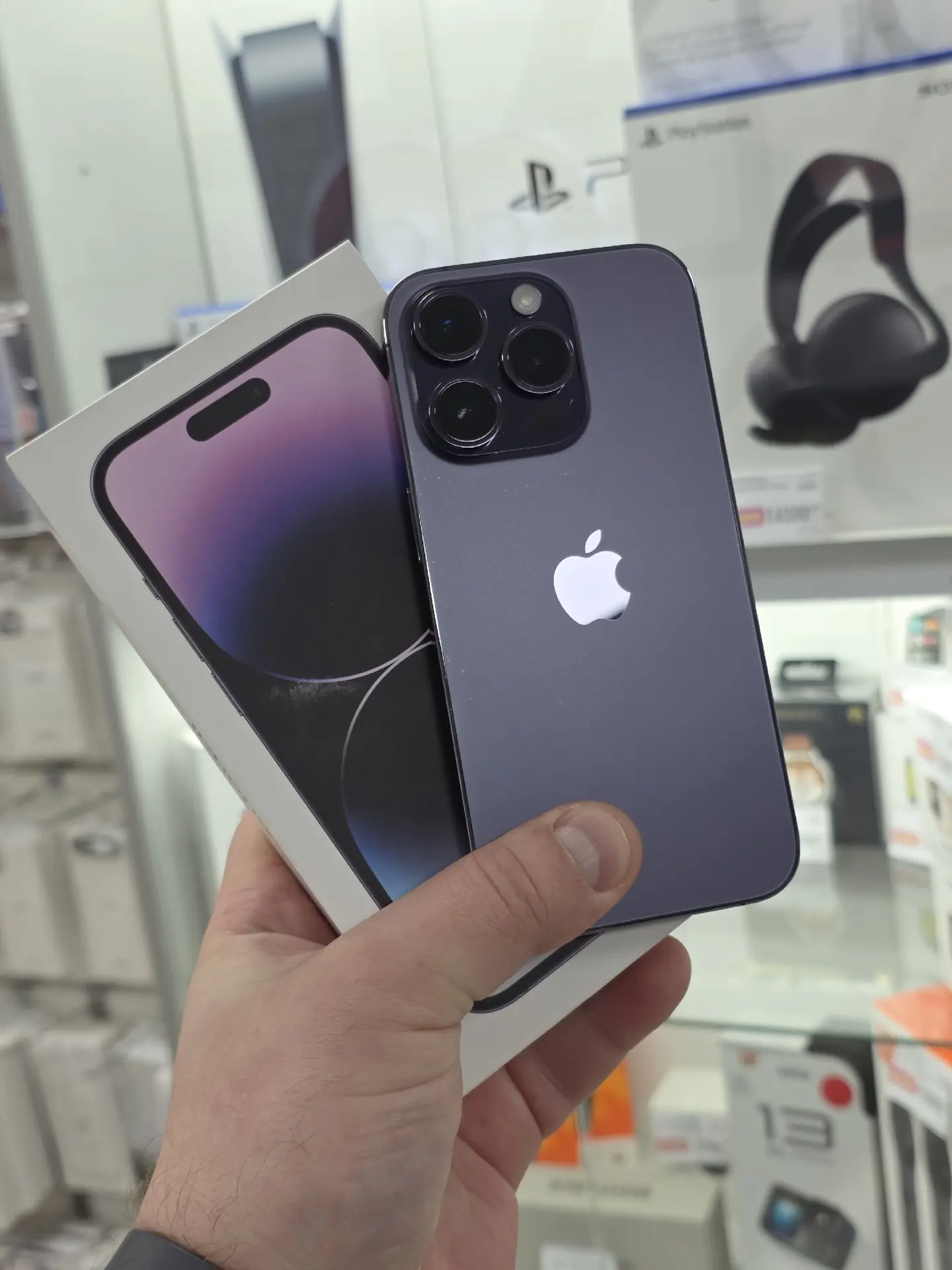 В продаже б/у смартфон Apple iPhone 14 Pro на 256Гб в фиолетовом цвете💜

➡️ Стоимость 41.500 рублей