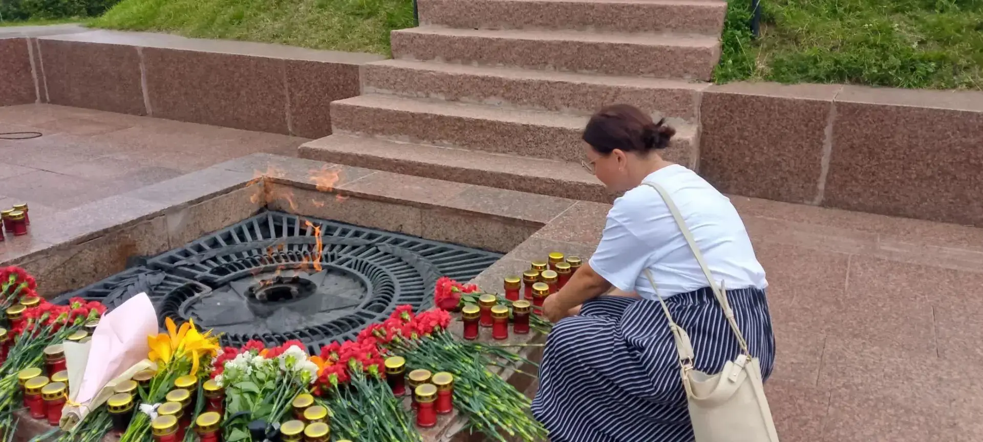 Сегодня, 27 июля, педагог нашей школы Вероника Владимировна Фёдорова приняла участие в церемонии воз