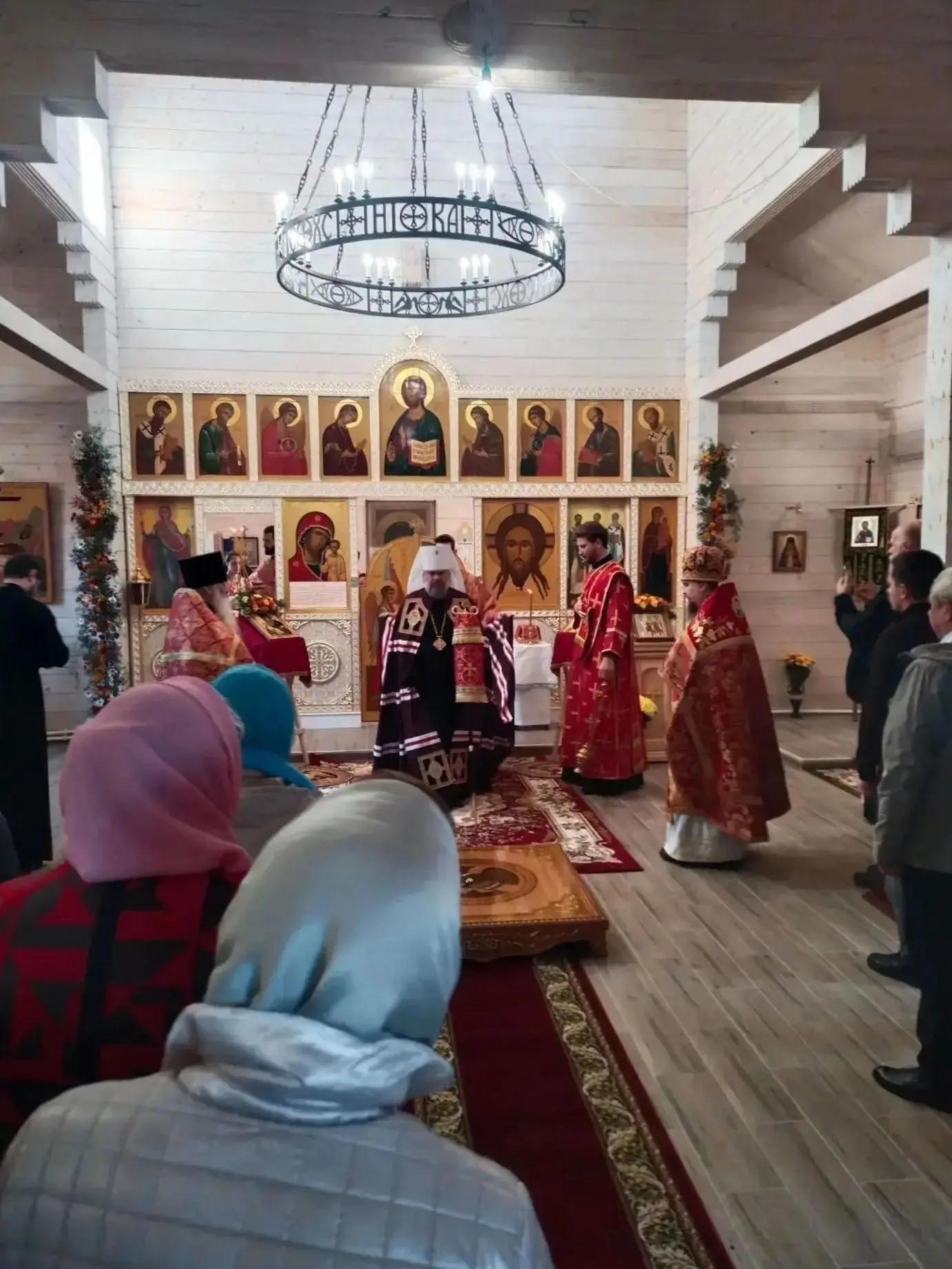 В деревне Юрьевское состоялось Великое освящение храма Трёх святителей