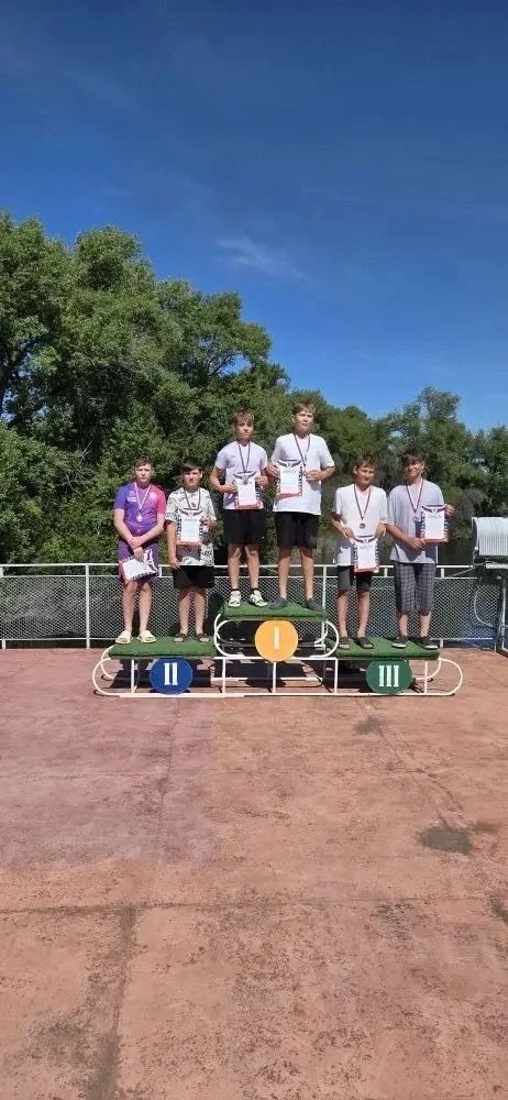 🚣‍♂️ Воспитанники выпускников Академии «загребли» медали 🏅

В первенстве Волгограда по гребле на б