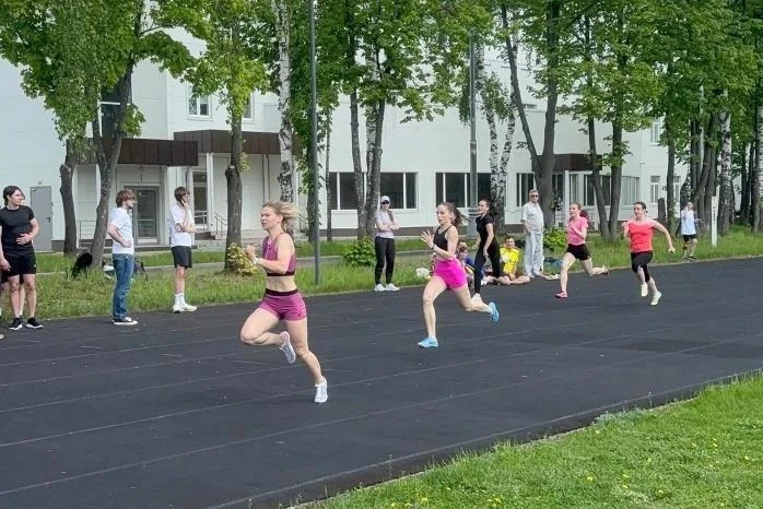 Ну что, допрыгались? Первое место! 🏅  Наш универ победил на областной Спартакиаде по легкой атлетике