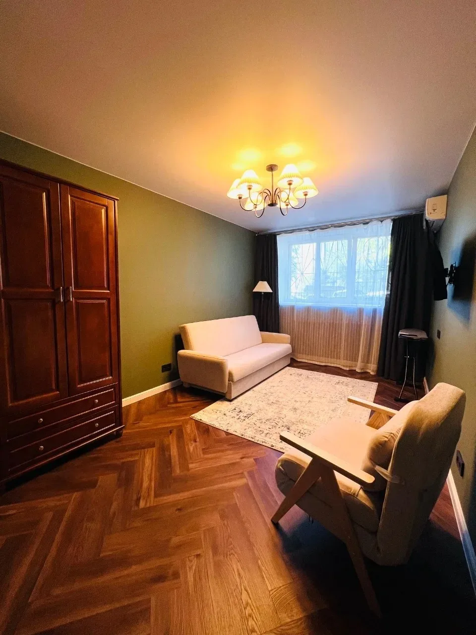 1-комн · 30 м² · 1/10 эт.