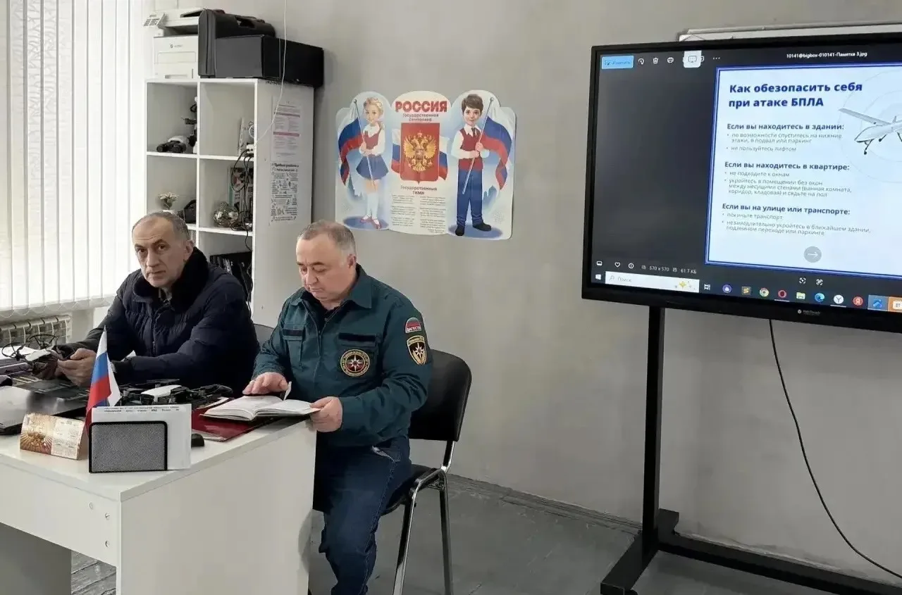 В МКОУ "Курушская СОШ №2 им.Я.С.Аскандарова" были проведены инструктажи и тренировочные занятия  по 