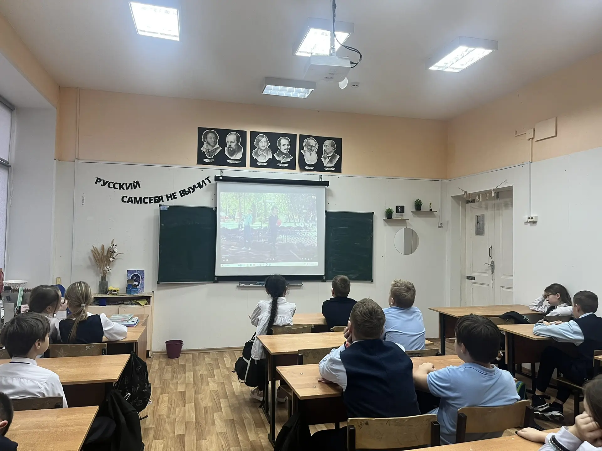 МЕЖДУНАРОДНЫЙ ДЕНЬ ИНВАЛИДОВ   👩‍🦼В России, как и во многих странах мира, 3 декабря отмечается Между