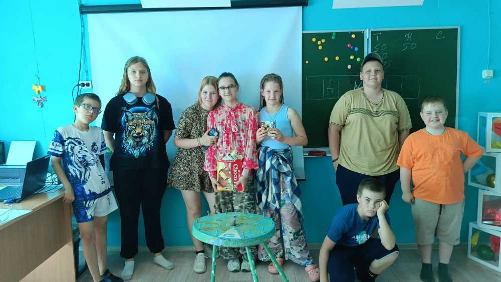 Вращаем барабан: как в лагере прошла игра «Поле чудес» о вредных привычках

В летнем оздоровительном