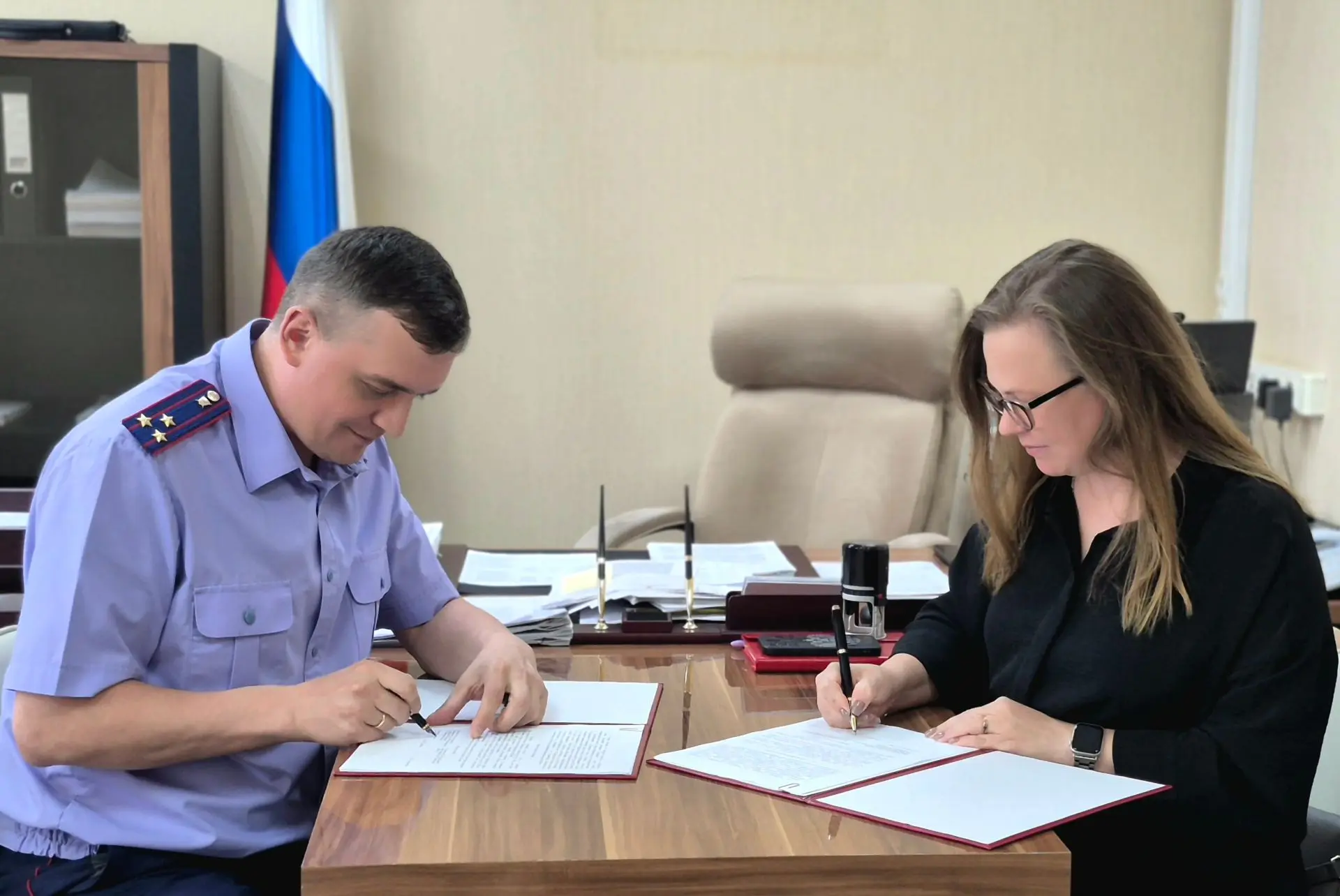 Между Государственной инспекцией труда в Тамбовской области и следственным управлением ...