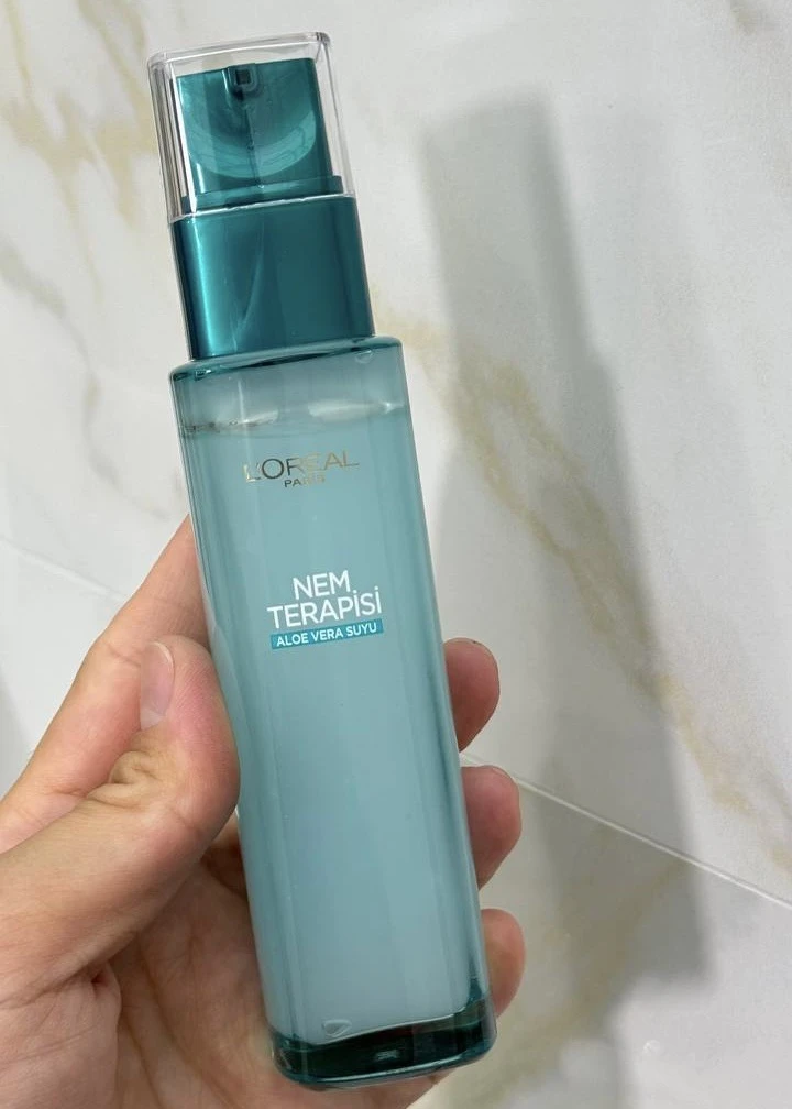 В Турции по совету консультанта взяла этот серум от L’Oréal Paris — и он оказался намно...