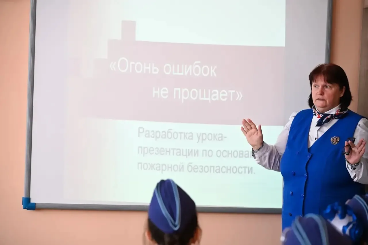 Накануне каникул во всех классах нашей школы прошли инструктажи по пожарной безопасности. Классные р