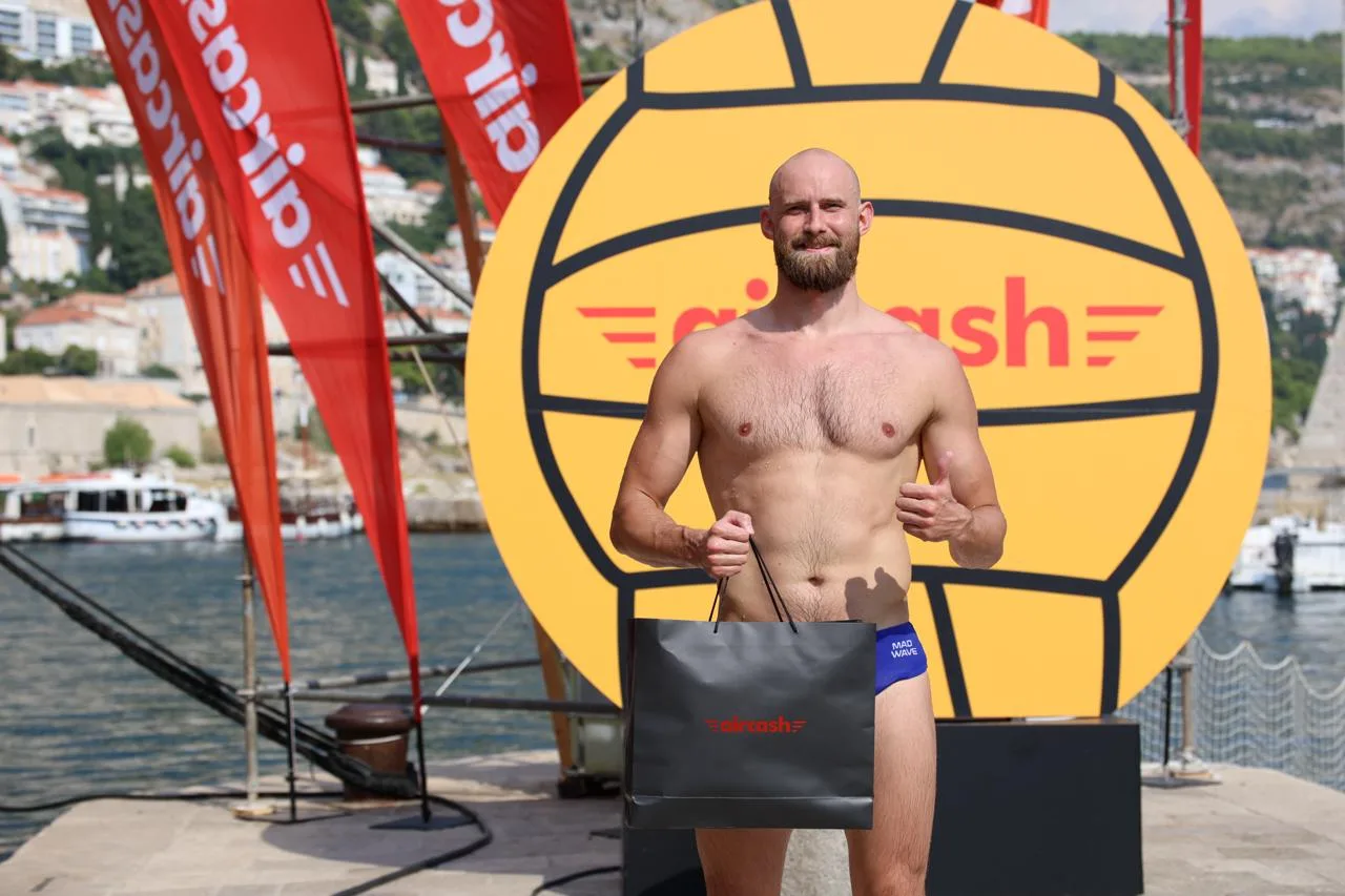 🔝Роман Шепелев стал MVP заключительного матча предварительного раунда среди мужских ко...