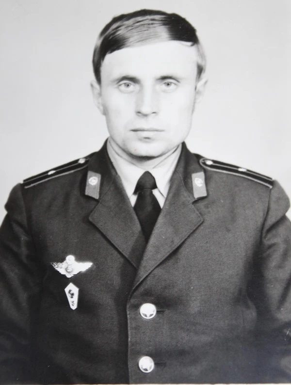 В Кудымкаре полицейские поздравили с 70-летним юбилеем ветерана органов внутренних дел

70-летний юб