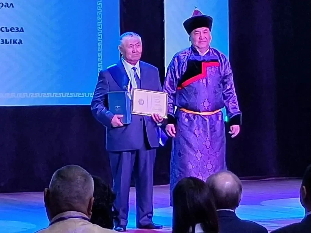 Решением Президиума ВАРК Александру Михайловичу Дамбуеву,депутату Осинского муниципального района пр