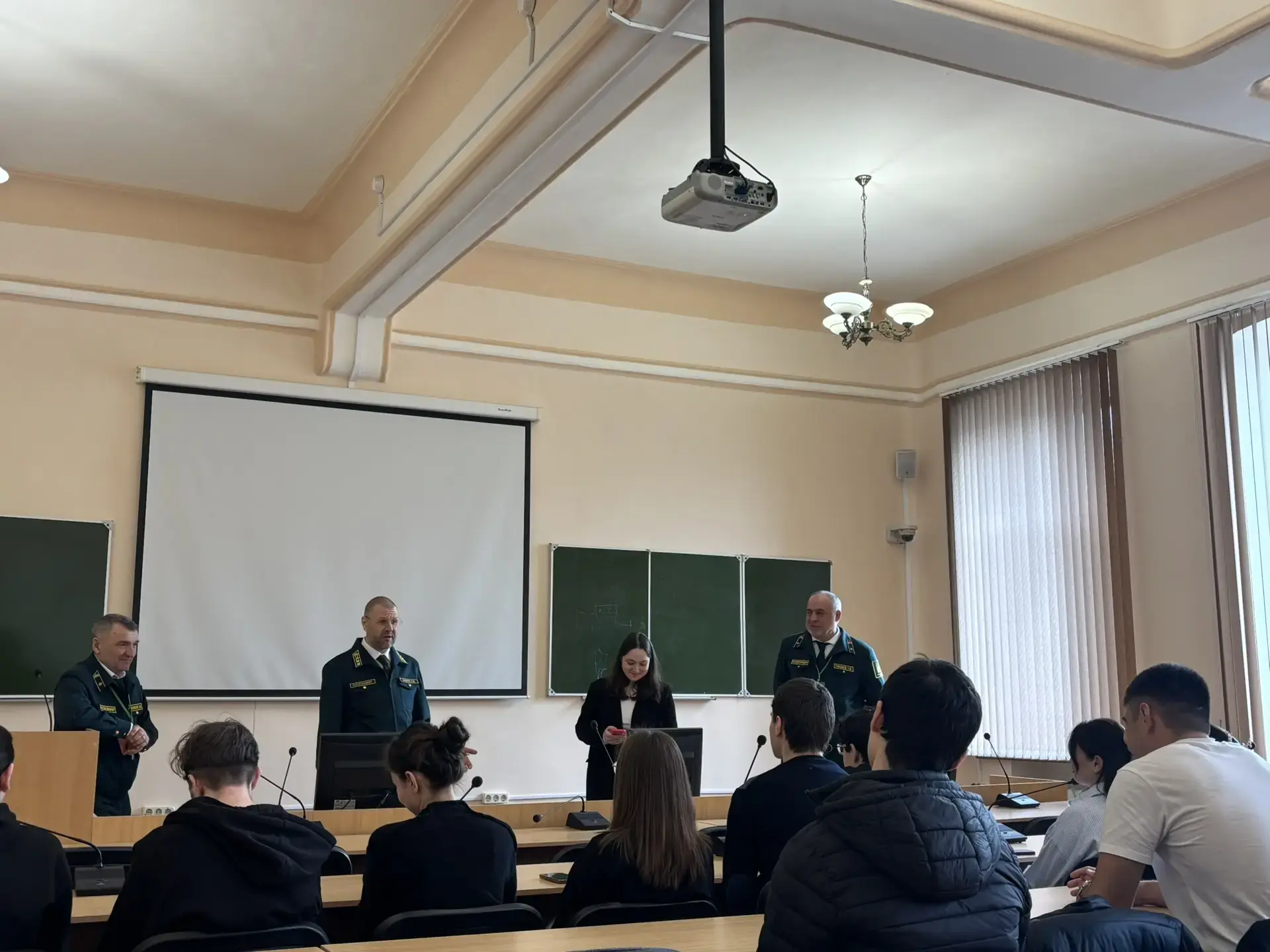 ➡️ Свою карьеру по профильной специальности студенты Горского ГАУ могут начать в «Рослесинфорг»: про