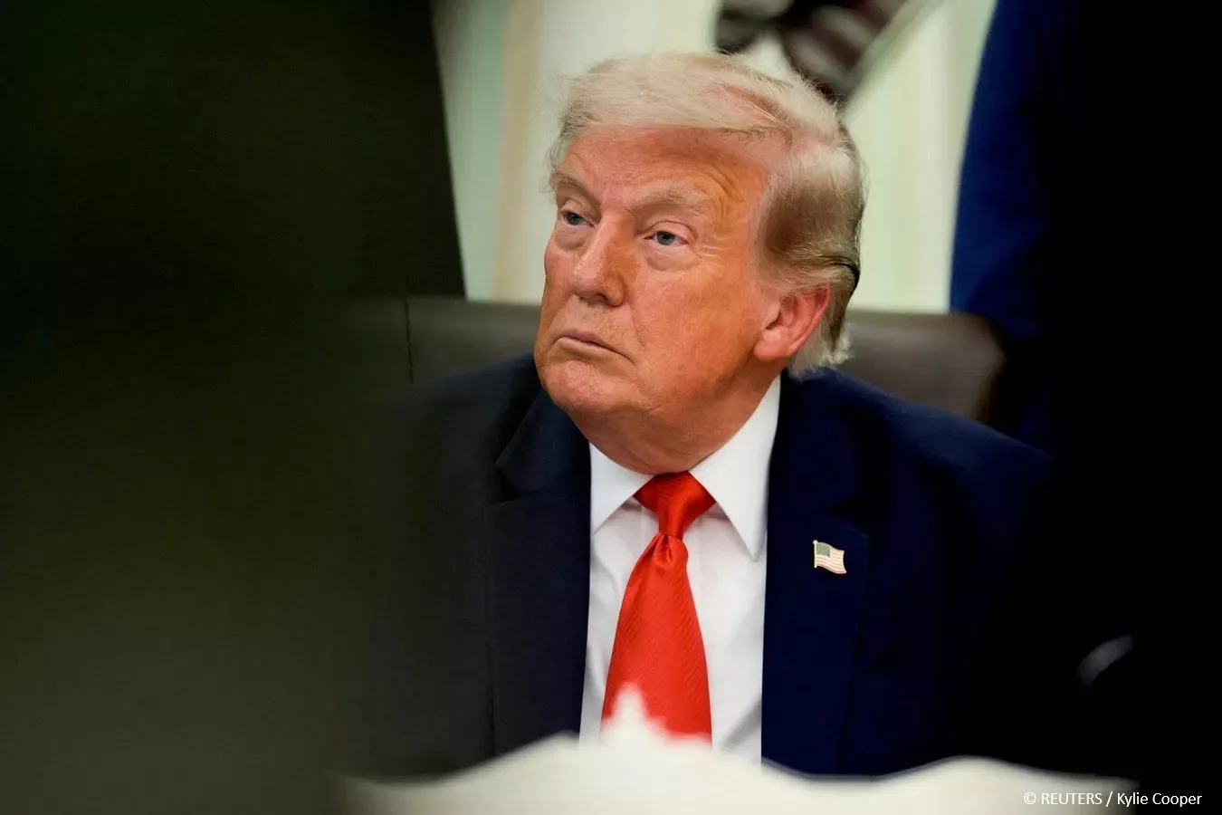 Трамп утверждает, что США все же ведут переговоры с Ираном.