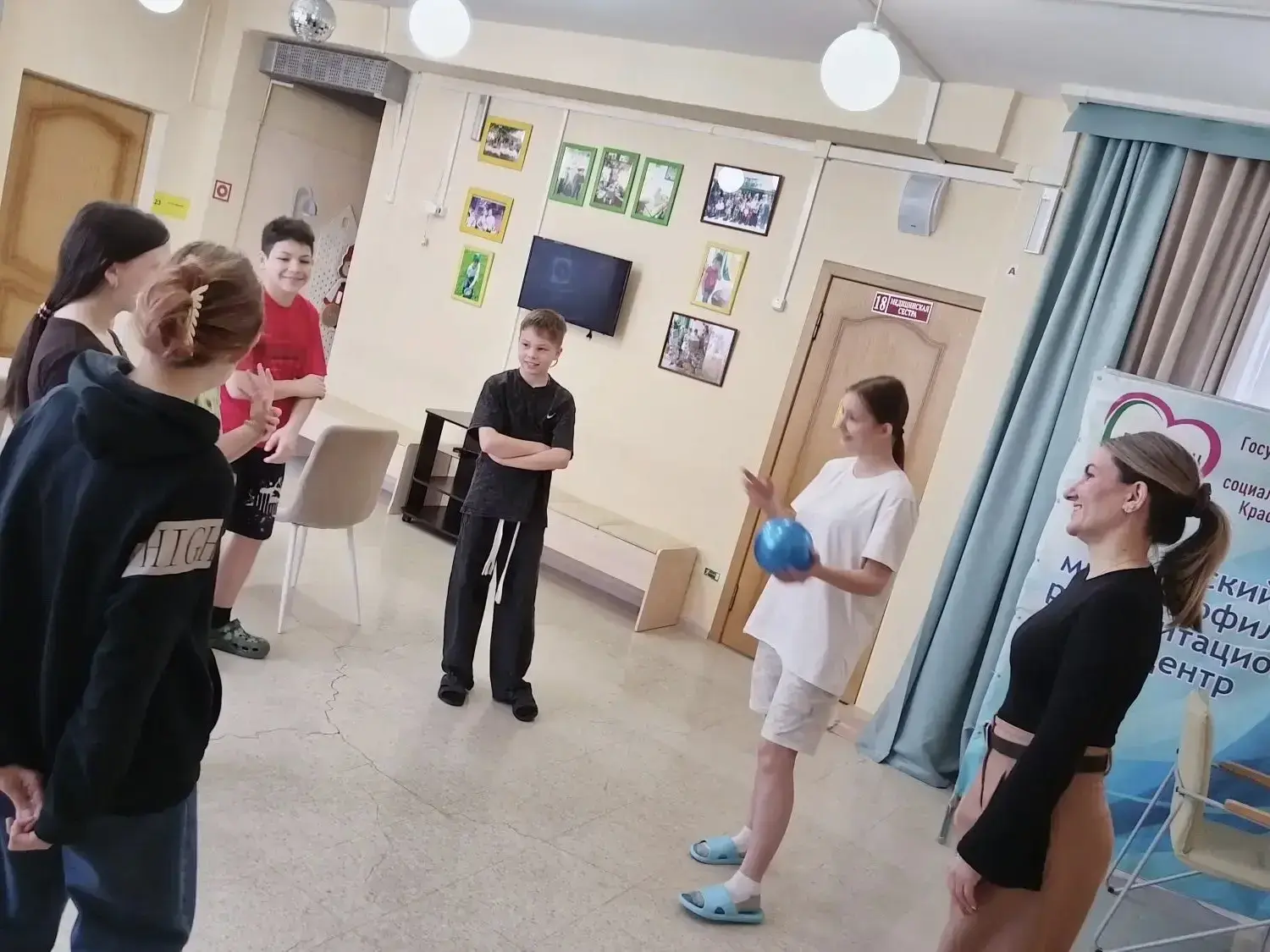 🎨 Познать себя: день открытий и творчества в нашем центре