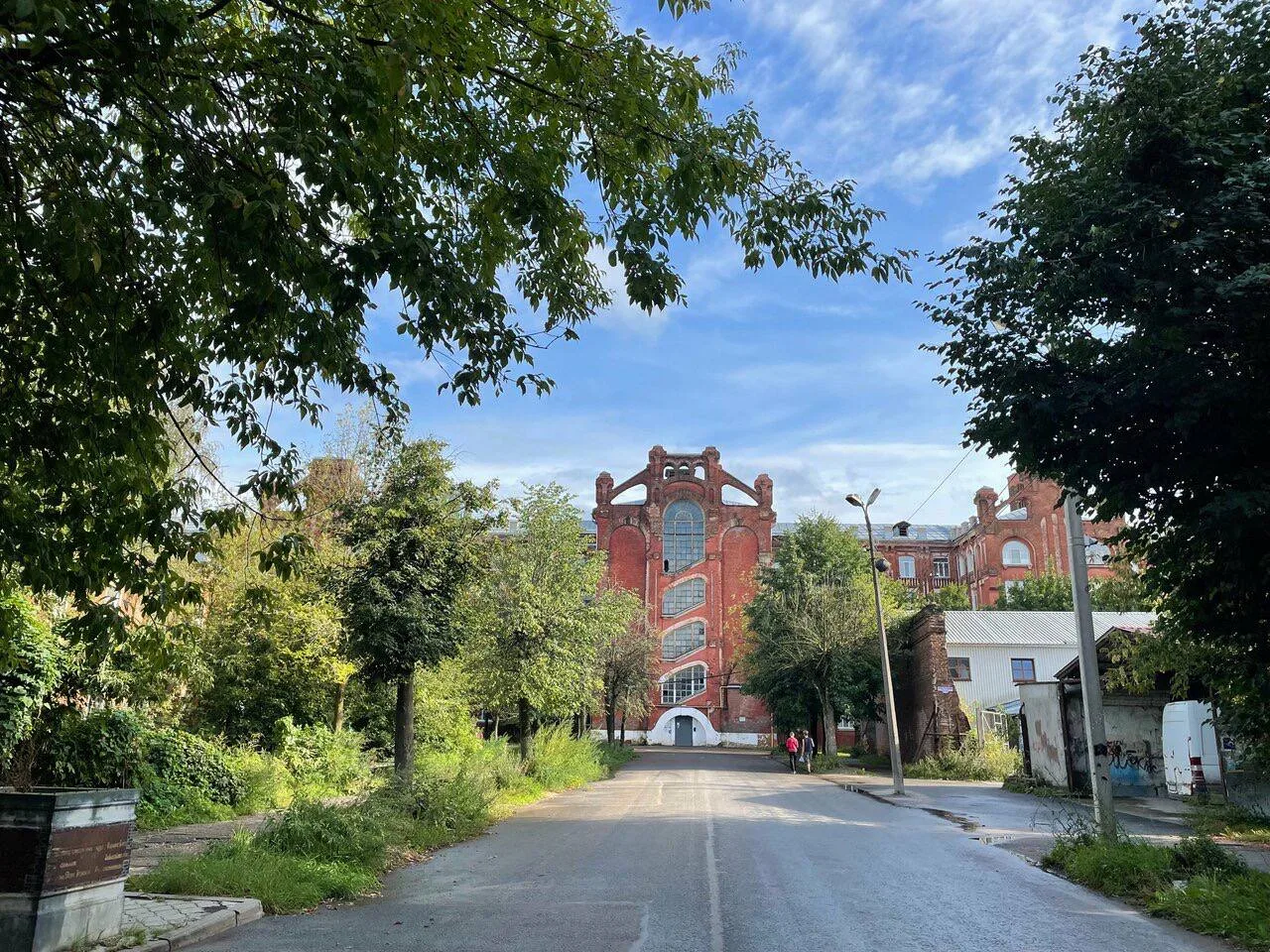 Двор Пролетарки